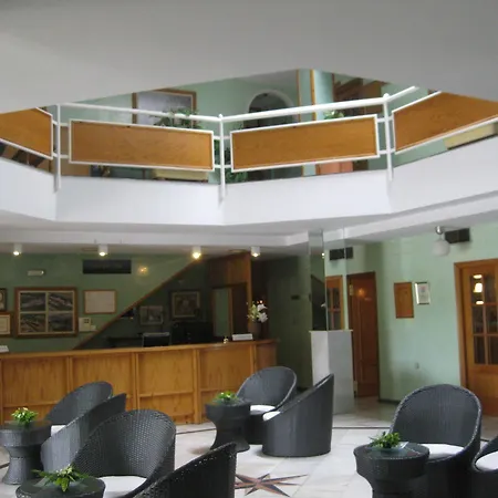 Torre De Guzmanes Hotel La Algaba