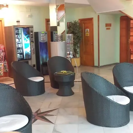 Torre De Guzmanes Hotel La Algaba