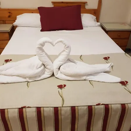 Torre De Guzmanes Hotel