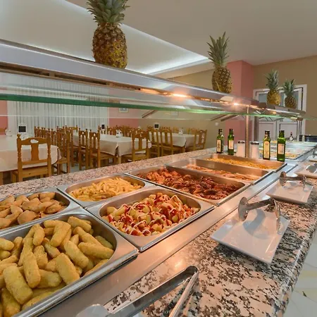 Hotel Torre De Guzmanes 3*